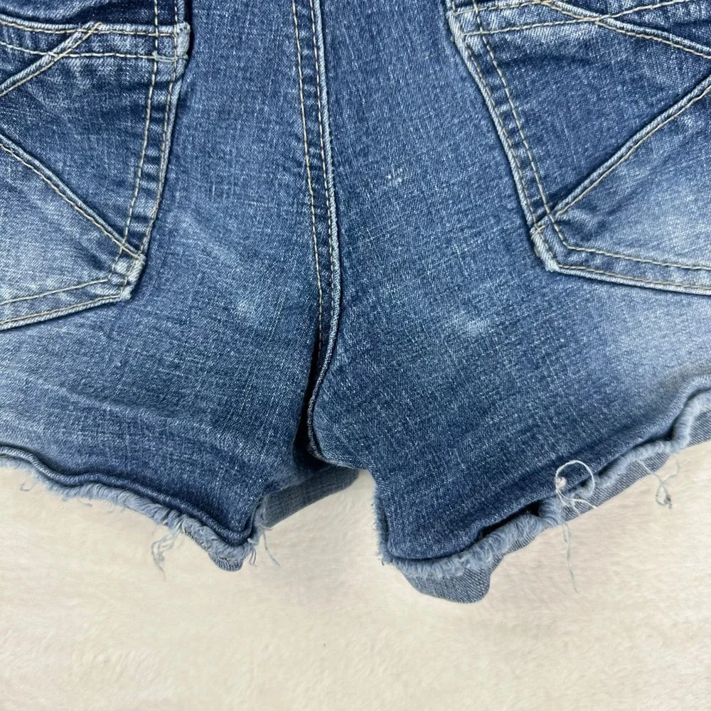 L.E.I Ashley Shorts‎ Womens 9 Low Rise Slim Distressed Cut Off Denim Y2K